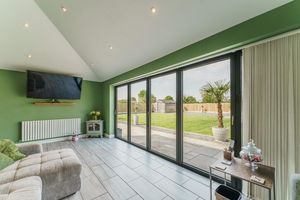 Photo 15- click for photo gallery